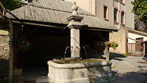 Etude Patrimoniale Pays du Guillestrois - Sites Patrimoniaux des Hautes Alpes, Guillestre, Vars, Risoul, Saint Crépin, Mont-Dauphin, Eygliers, Saint-Clément, Réotiers, fontaine Lavoir, Culture du chanvre, Moulin Raymond, Citerne militaire Mont-Dauphin, Canal et fontaine Salva, Station geothemique, vigne, gardien de refuge, Four Banal, Forge, Four à chaux, Caserne militaire, l'eau et ses usages, usages industriels et commerciaux, paroles aux habitants, collecte audio et vidéo, Identité d'un territoire rural et évolutions du XXème à aujourd'hui, sociologie, Patrimoine, Hautes Alpes, paroles aux habitants, sites Patrimoniaux, identité et territoire Guillestrois, pratiques collectives, transmission, interviews audio, Eygliers, Guillestre, Mont-Dauphin, Réotier, Risoul, Saint Crépin, Vars, Saint Clément sur Durance, Conseil Général Provence Alpes Côte d'Azur, programme Territoire numérique, eServices, Fontaine lavoir, l'eau et ses usages, gestion domestique, culture du chanvre, l'usage des nais, Moulin Raymond, usages industriels et commerciaux, farine et huile de noix, citerne militaire, captation et stockage de l'eau, alimenter une place forte, canal et fontaine Salva, canaux pour l'agriculture, station géothermique, plan de phazy, vigne et modes de vies, l'usage des celliers, gardien de refuge, refuge Napoléon, four banal, fête du pain, forge, métier de forgeron et histoire, four à chaux.
