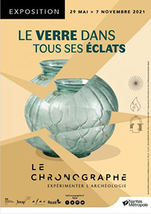 Inrap, Institut national de recherches archéologiques préventives, Afav, Association Française d'Archéologie du Verre, archéologie du verre romain, Grand Ouest, dialogue, Françoise Labaune, artisan, verrier, verrier à l'antique, MOF, explorer, exploration, technique, fabrication, verre, antique, usage, quotidien, habitant, Gaule, romain, romaine, interactif, ludique, accessible, objet en verre, collection, musée, dépôt, archéologique, Bretagne, Pays de la Loire, souffleur de verre, à la canne, atelier, Atelier Piverre, Le chronographe, Centre d'interprétation et d'Animation du Patrimoine, Rezé, verre soufflé, ajout de couleur, ajout de matière, anse, moule de forme, décor pincé, verre soufflé à la volée.