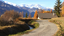 Etude Patrimoniale Pays du Guillestrois - Sites Patrimoniaux des Hautes Alpes, Guillestre, Vars, Risoul, Saint Crépin, Mont-Dauphin, Eygliers, Saint-Clément, Réotiers, fontaine Lavoir, Culture du chanvre, Moulin Raymond, Citerne militaire Mont-Dauphin, Canal et fontaine Salva, Station geothemique, vigne, gardien de refuge, Four Banal, Forge, Four à chaux, Caserne militaire, l'eau et ses usages, usages industriels et commerciaux, paroles aux habitants, collecte audio et vidéo, Identité d'un territoire rural et évolutions du XXème à aujourd'hui, sociologie, Patrimoine, Hautes Alpes, paroles aux habitants, sites Patrimoniaux, identité et territoire Guillestrois, pratiques collectives, transmission, interviews audio, Eygliers, Guillestre, Mont-Dauphin, Réotier, Risoul, Saint Crépin, Vars, Saint Clément sur Durance, Conseil Général Provence Alpes Côte d'Azur, programme Territoire numérique, eServices, Fontaine lavoir, l'eau et ses usages, gestion domestique, culture du chanvre, l'usage des nais, Moulin Raymond, usages industriels et commerciaux, farine et huile de noix, citerne militaire, captation et stockage de l'eau, alimenter une place forte, canal et fontaine Salva, canaux pour l'agriculture, station géothermique, plan de phazy, vigne et modes de vies, l'usage des celliers, gardien de refuge, refuge Napoléon, four banal, fête du pain, forge, métier de forgeron et histoire, four à chaux.